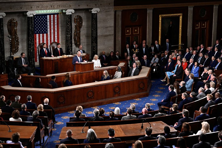 Vua Charles kêu gọi Anh - Mỹ gắn kết, ông Trump ca ngợi 'liên minh vĩnh cửu' - Ảnh 2.