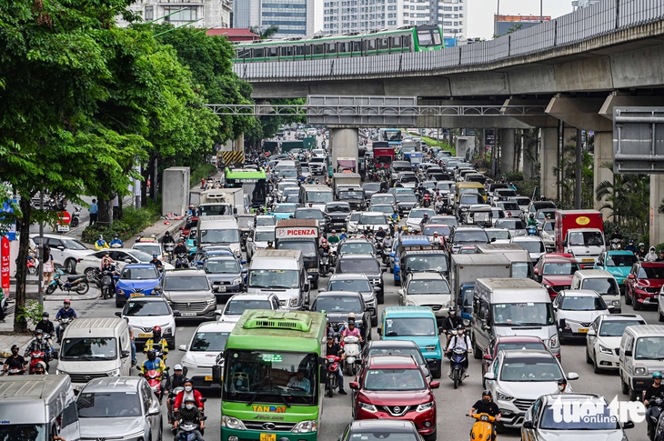 Quy định có hiệu lực trong tháng 5: Tăng gấp đôi mức xử phạt hành vi ngoại tình - Ảnh 2.