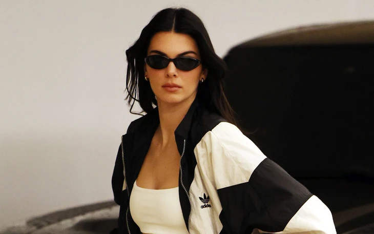 Những cô nàng “cool girl” đang chứng minh sức hút của tua rua trong mùa xuân này - Ảnh 7.