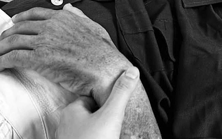 Những kỷ vật thân thương còn lại - Kỳ 4: Những lá thư yêu thương đẫm nước mắt má tôi  - Ảnh 3.