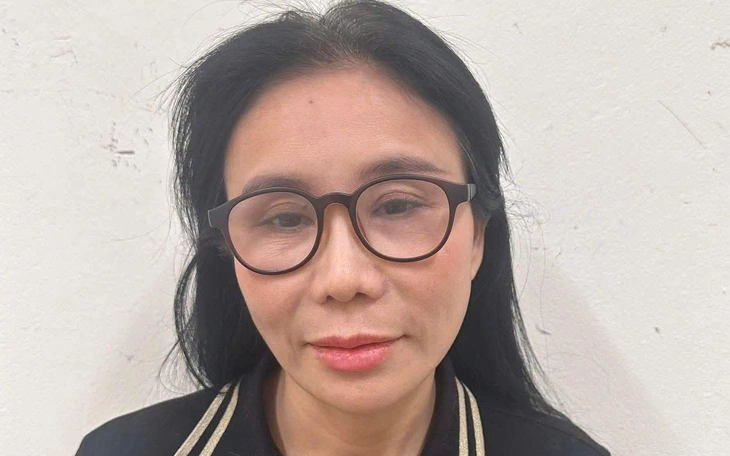 Bị đình chỉ, vẫn ngang nhiên làm thẩm mỹ xâm lấn - Ảnh 3.