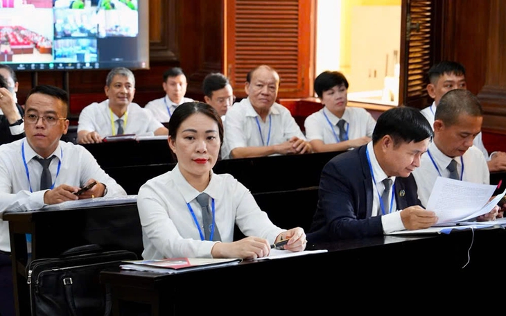 Áo choàng luật sư: Kết nối lịch sử - Ảnh 4.