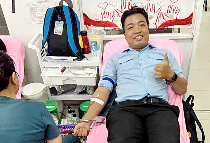 rực rỡ - Ảnh 2.