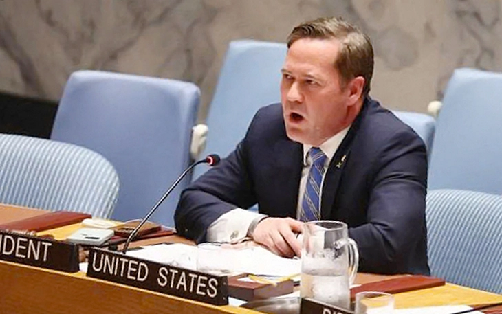 Tàu container của Pháp rời khỏi eo biển Hormuz lần đầu tiên kể từ xung đột - Ảnh 3.