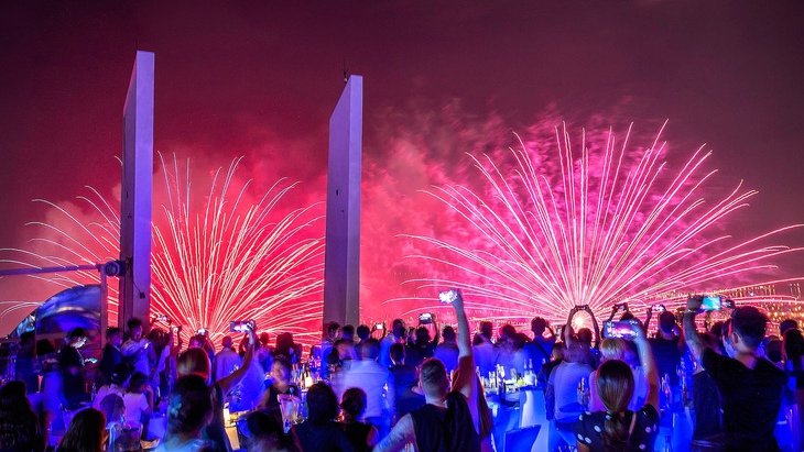 địa ốc - Ảnh 2.