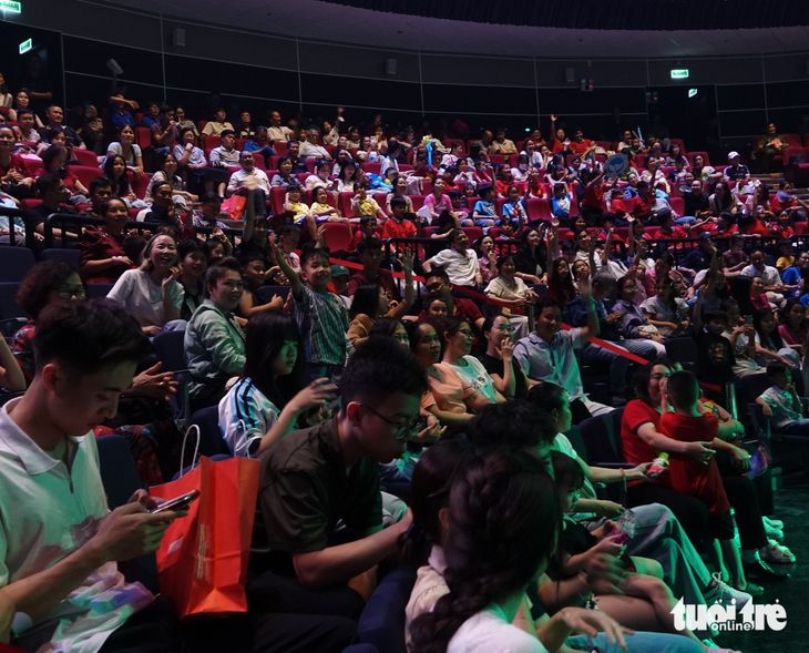 rạp xiếc và biểu diễn đa năng Phú Thọ - Ảnh 2.