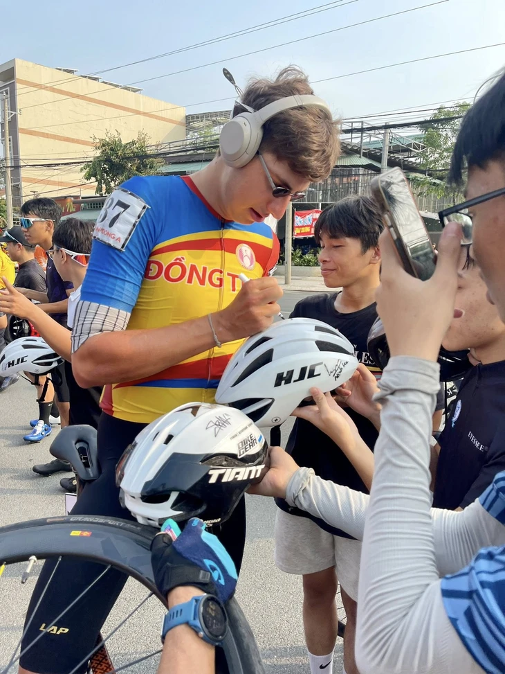 Cúp truyền hình - Ảnh 4.