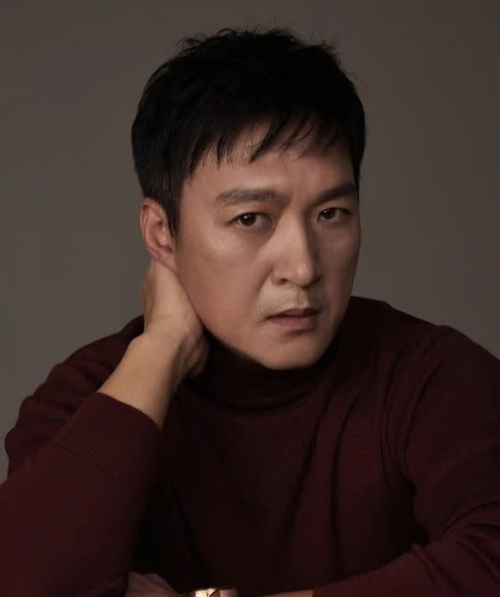 Park Dong Bin - Ảnh 2.