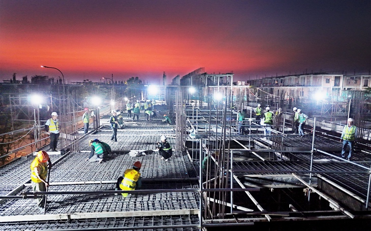Cổ phiếu Novaland tiếp tục bị bán tháo, VN-Index tăng vọt hơn 20 điểm - Ảnh 2.