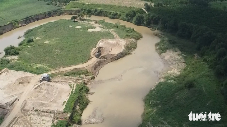 Nhiều sai phạm từ cấp phép đến khai thác khoáng sản ở Đắk Lắk - Ảnh 1.