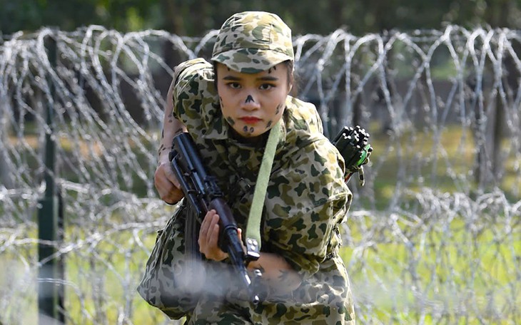 Lớp yoga miễn phí của bệnh nhân ung thư - Ảnh 2.
