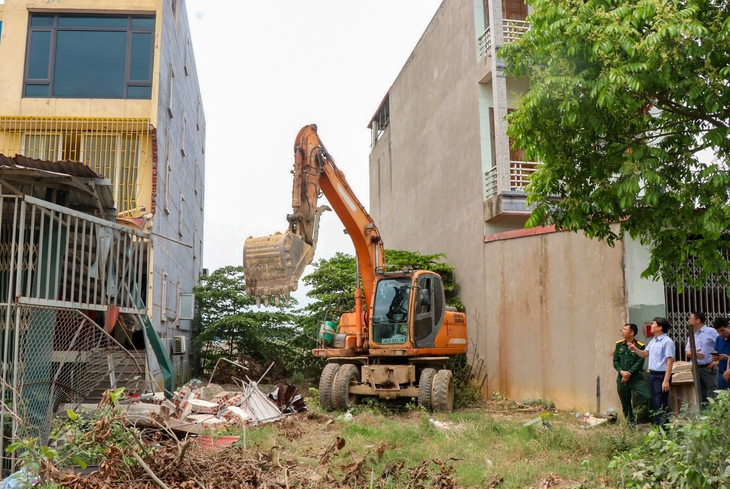 40 hộ dân nhận thưởng lớn vì bàn giao đất sớm làm sân bay Gia Bình - Ảnh 3.