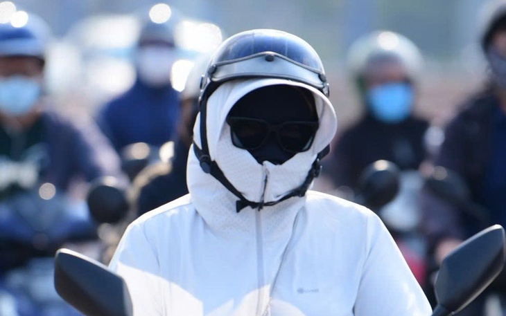 Thời tiết hôm nay 5-4: Nắng nóng gay gắt nhiều nơi, mức nhiệt gần 40 độ C - Ảnh 3.