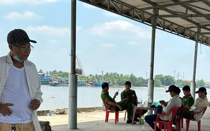 Tìm thấy thi thể hai người đàn ông té xuống sông Tiền mất tích sau khi dự tiệc sinh nhật - Ảnh 3.