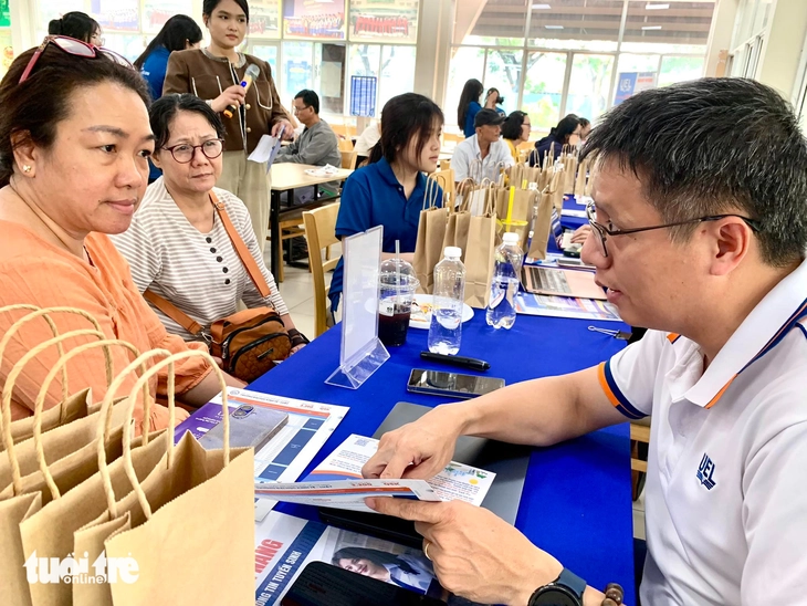 Số thí sinh vắng thi đánh giá năng lực Đại học Quốc gia TP.HCM nhiều nhất từ trước đến nay - Ảnh 3.