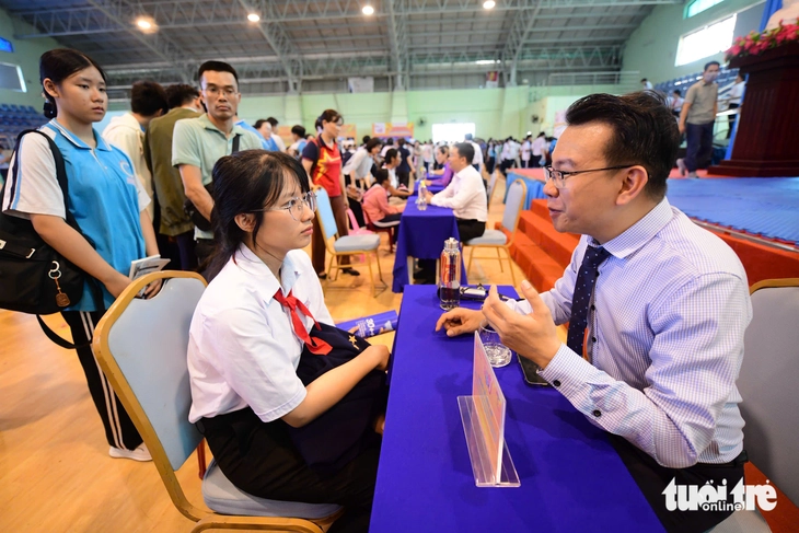 lớp 10 - Ảnh 15.