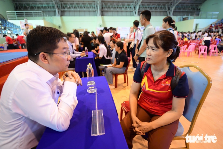 lớp 10 - Ảnh 16.