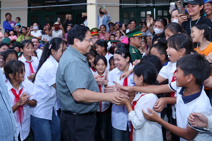 Tăng tốc bứt phá, quyết tâm thực hiện thắng lợi Nghị quyết Đại hội XIV - Ảnh 4.