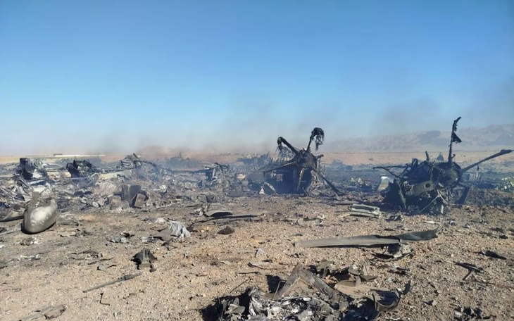 Bộ trưởng Quốc phòng Israel dọa giết lãnh đạo Iran - Ảnh 2.