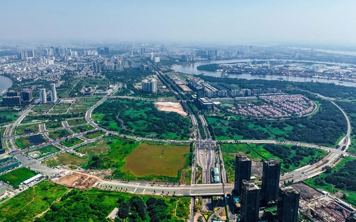 Liên danh Đèo Cả - Trí Tín đề xuất TP.HCM làm đường trên cao 6 làn dọc đường Nguyễn Văn Linh - Ảnh 2.