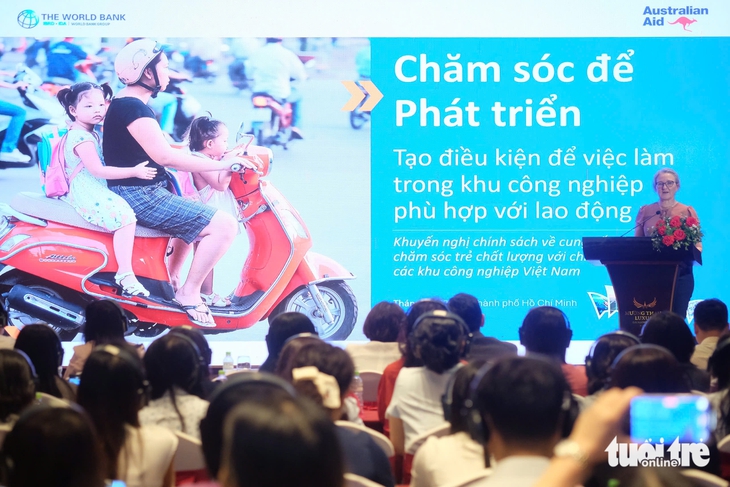 Thiếu chỗ gửi trẻ, lao động nữ khó quay lại khu công nghiệp - Ảnh 2.