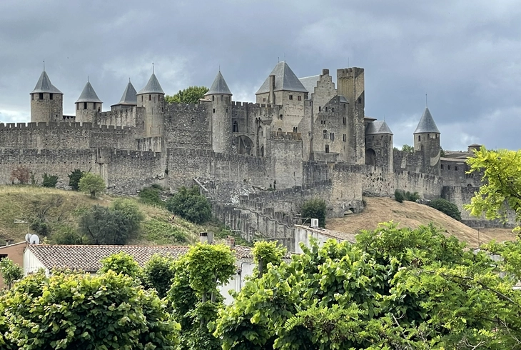 Từ pháo đài Pháp, nghĩ về di sản Việt - Ảnh 1. di sản - Ảnh 1.