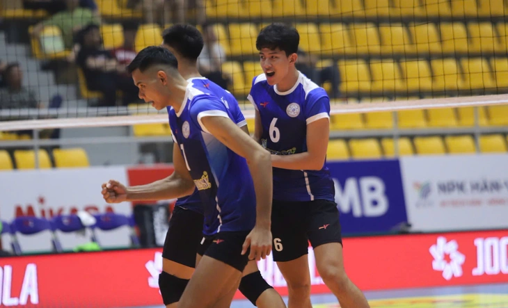 Ngoại binh Mông Cổ cao 1,92m giúp LPBank Ninh Bình thắng kịch tính - Ảnh 3.