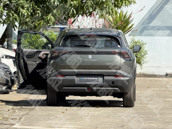 Suzuki eVitara - Ảnh 3.