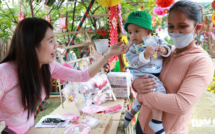 Nhà đầu tư 'khát' lao động tay nghề cao tại chỗ - Ảnh 2.