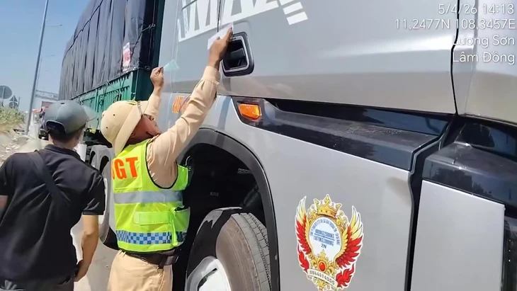 cao tốc - Ảnh 1.