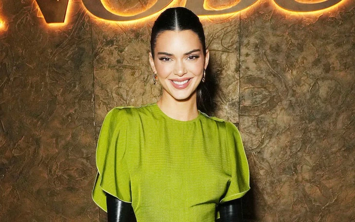 8 bí quyết mặc đẹp kiểu Pháp giúp nâng tầm trang phục mùa xuân ngay lập tức - Ảnh 10.