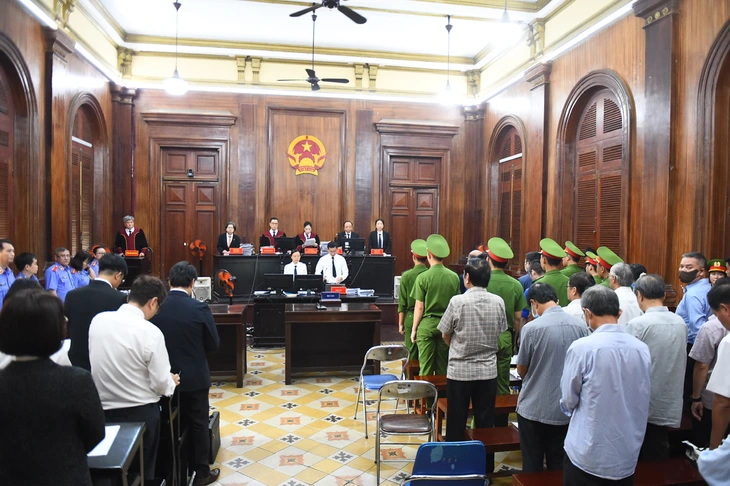 Vụ 'sang tay' khu đất 39 Bến Vân Đồn: cựu quyền Chủ tịch HĐQT Tập đoàn Cao su và đồng phạm hầu tòa - Ảnh 2. Bến Vân Đồn - Ảnh 2.