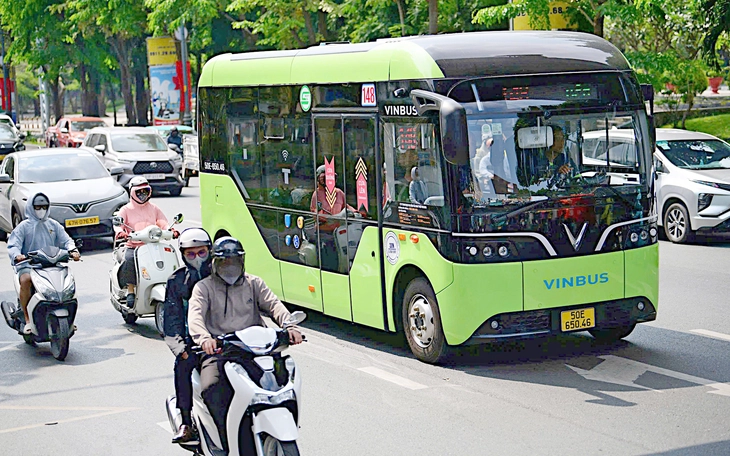 Ba phương án miễn phí xe buýt mà Sở Xây dựng TP.HCM đề xuất: Ưu tiên có lợi cho dân và minh bạch - Ảnh 2.