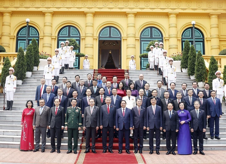 Chính phủ - Ảnh 3.