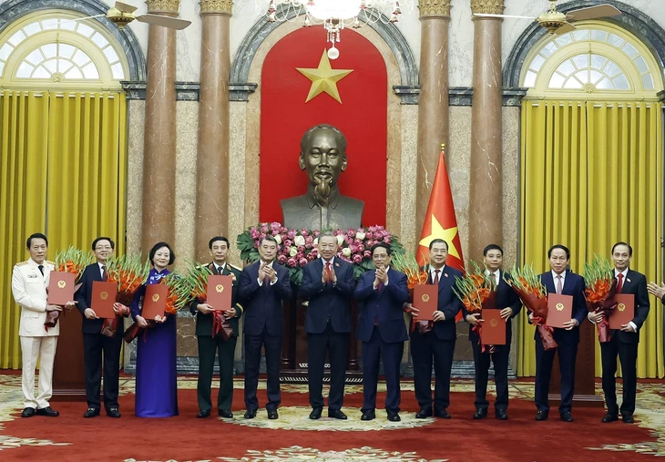 Chính phủ - Ảnh 1.