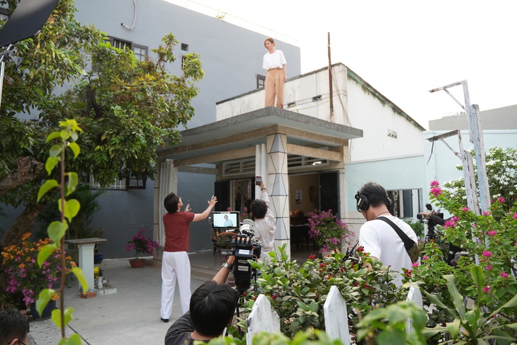 Trò đùa huyết thống của quán quân Gương mặt điện ảnh Nhật Hào - Ảnh 3. Trò đùa huyết thống - Ảnh 2.