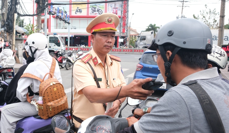 Lý do nhiều tai nạn giao thông ở 2 xã tại Tây Ninh: Đường lớn qua khu công nghiệp, say rượu lái xe - Ảnh 2.