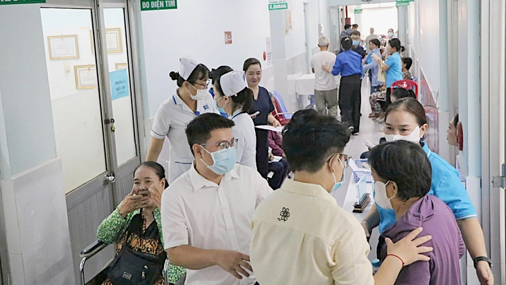 TP.HCM sẽ ưu tiên khám, tầm soát những bệnh lý nào? - Ảnh 2.