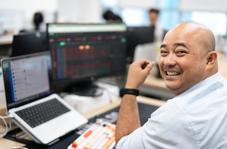 khối ngoại - Ảnh 1.