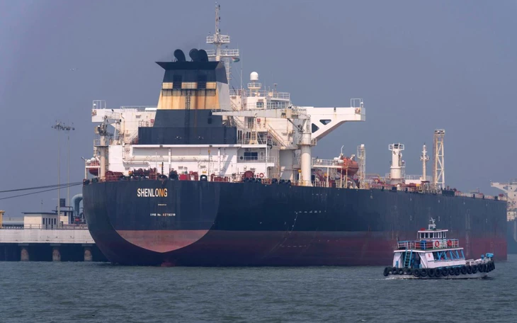 Mỹ dọa hủy ngừng bắn nếu eo biển Hormuz vẫn đóng, Iran công bố bản đồ tuyến đường thay thế - Ảnh 2.