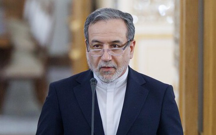 Phó tổng thống Mỹ nói thỏa thuận ngừng bắn với Iran chỉ là 'mong manh' - Ảnh 3.