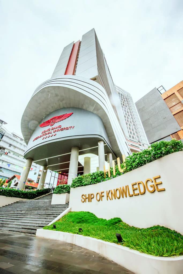 phó hiệu trưởng - Ảnh 1.