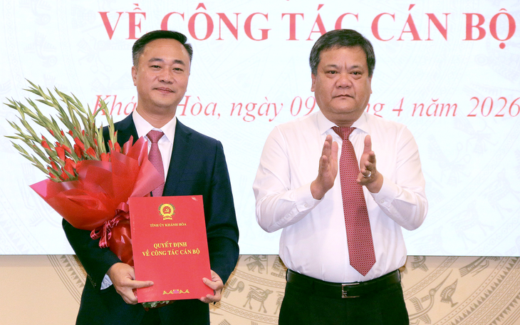 Thủ tướng Lê Minh Hưng phê chuẩn kết quả bầu phó chủ tịch UBND tỉnh Đồng Nai - Ảnh 2.