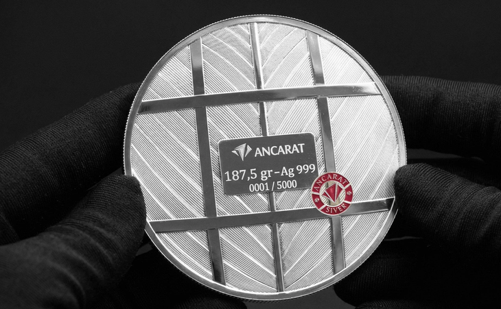 Giá vàng miếng SJC giảm 4,7 triệu đồng/lượng chỉ sau một ngày - Ảnh 2.