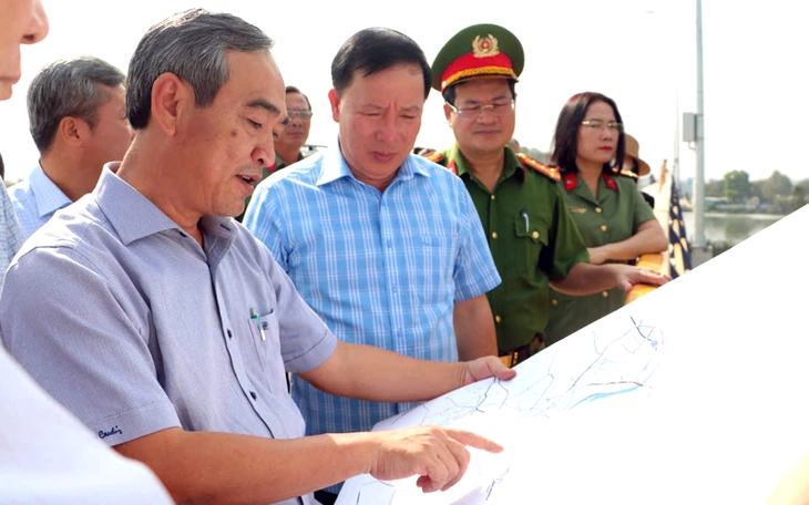 Vì sao đường tỉnh 941 nối dài thi công suốt nhiều tháng chỉ đạt hơn 7%? - Ảnh 4.