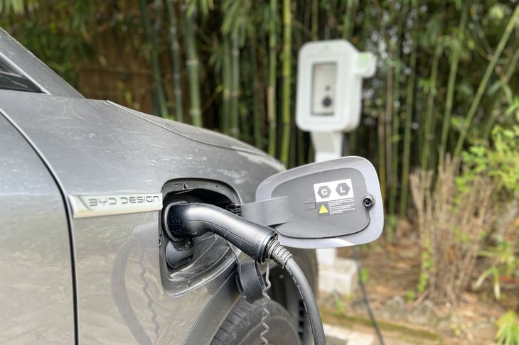 trạm sạc - Ảnh 2.