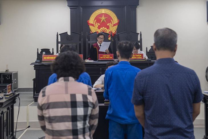 Nhận hối lộ - Ảnh 2.