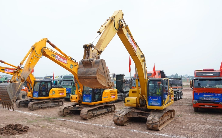 Đồng Tháp: Tìm giải pháp tháo gỡ nút thắt cho các dự án hạ tầng - Ảnh 3.