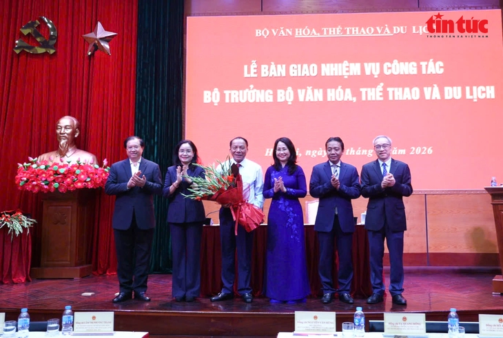 'Chuyển tư duy quản lý sang kiến tạo, mở rộng không gian phát triển văn hóa' - Ảnh 7.