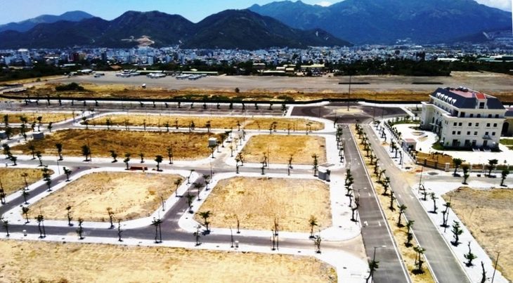 sân bay Nha Trang - Ảnh 1.